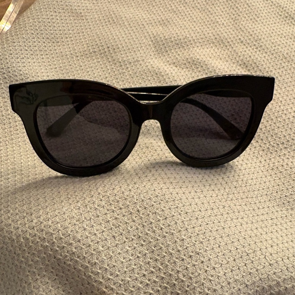 Anthropologie ett:twa Black Sunglasses NWOT